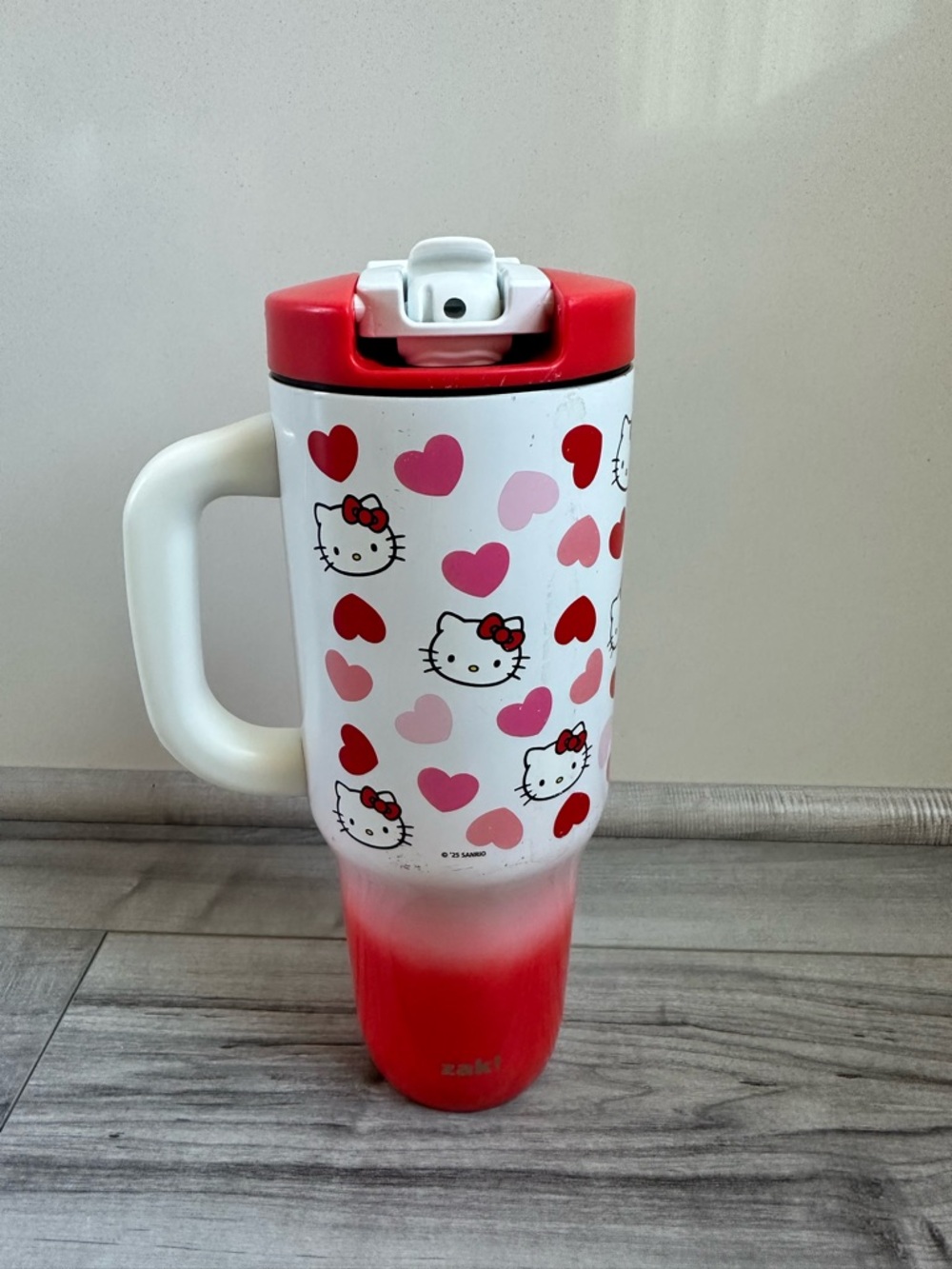 Sanrio Hello Kitty Heart Tumbler - White, Red & Pink
